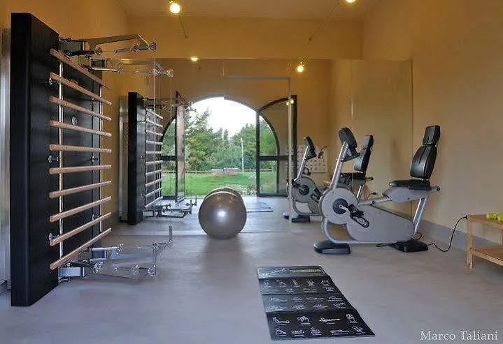 Le Sodole Country Resort & Golf Pontedera 4*,